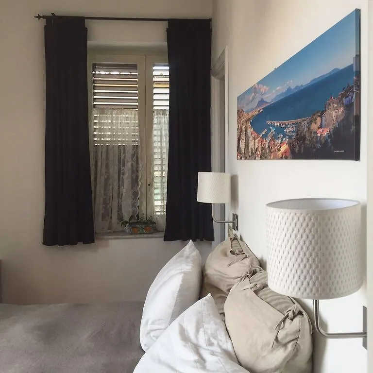 Bed and Breakfast Terrazza Duomo Neapel