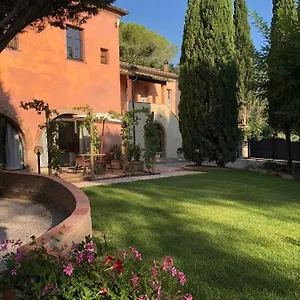 Borgo Dolciano , Chiusi Italy